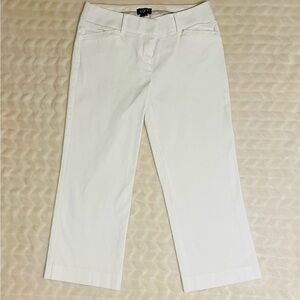 GUC- LOFT White Wide Leg Cropped Capri Pants